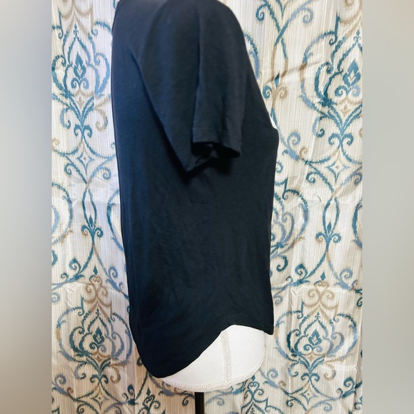 Disney Juniors Minnie Mouse Character T-Shirt Size XS - Picture 5 of 6